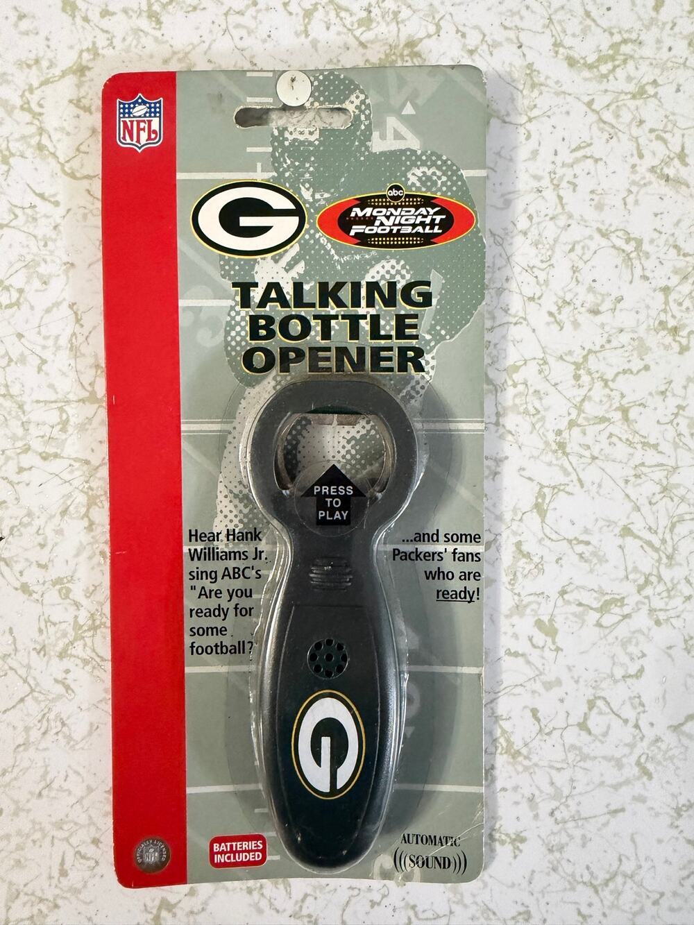 2004 Green Bay Packers Talking Bottle Opener Monday Night Footbal Hank W Jr. NEW
